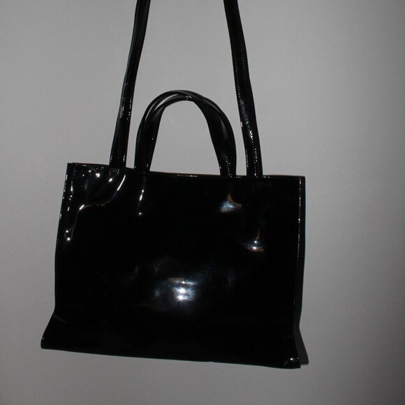 Telfar Medium Shopping Bag - Black Patent - Picture 6 of 7
